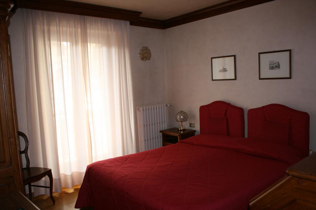 Hotel Panoramique Torgnon Quarto foto
