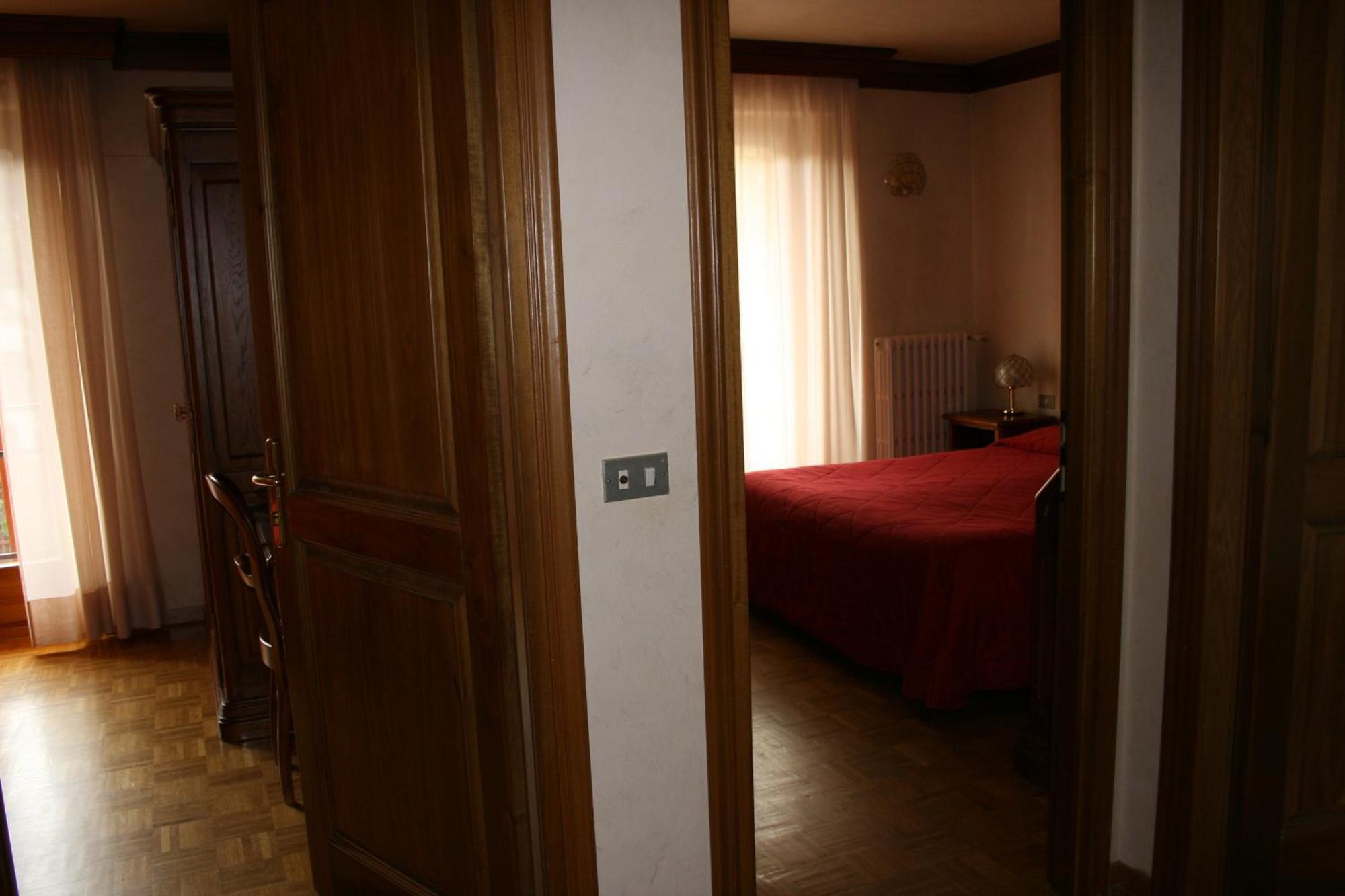 Hotel Panoramique Torgnon Quarto foto